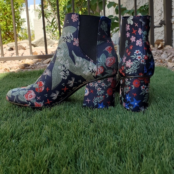 Indigo. rd
Veraly Chelsea boots - Picture 3 of 5